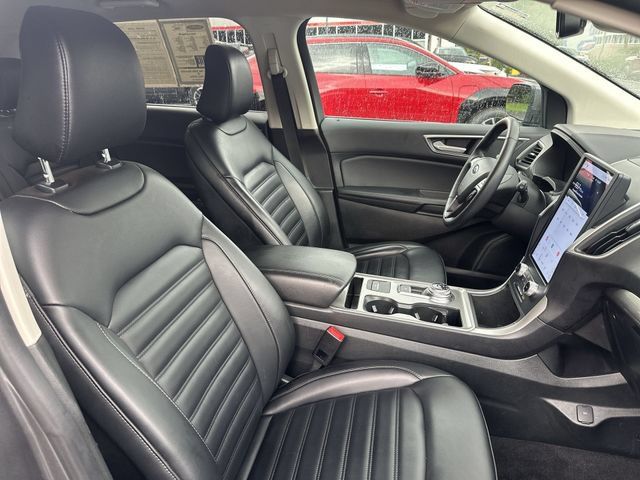 Used 2024 Ford Edge SEL w/ Convenience Package AWD/4WD image 28