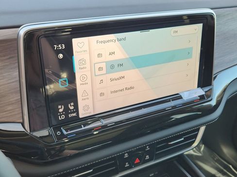 New 2026 Volkswagen Atlas SEL image 7