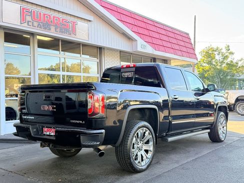 Used 2018 GMC Sierra 1500 Denali w/ Denali Ultimate Package AWD/4WD image 3