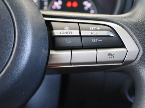 Used 2021 MAZDA MAZDA3 s FWD image 24