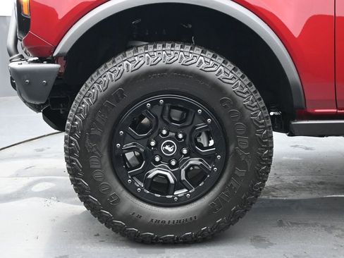 New 2026 Ford Bronco Badlands AWD/4WD image 32