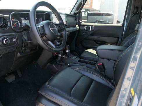 New 2024 Jeep Wrangler Unlimited Rubicon 392 image 10