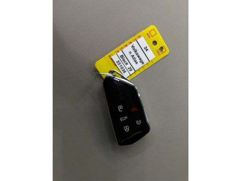 Used 2024 Volkswagen Atlas SE AWD/4WD image 39