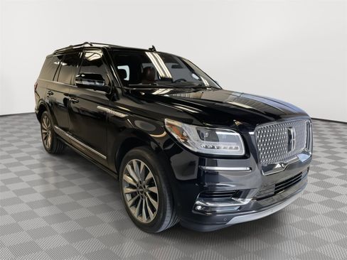 Used 2020 Lincoln Navigator Reserve w/ Luxury Package image 5