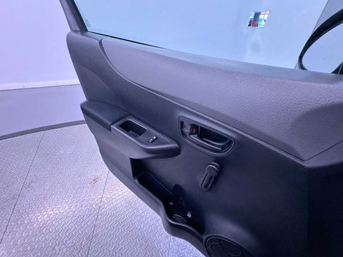 Used 2014 Toyota Yaris L FWD image 25