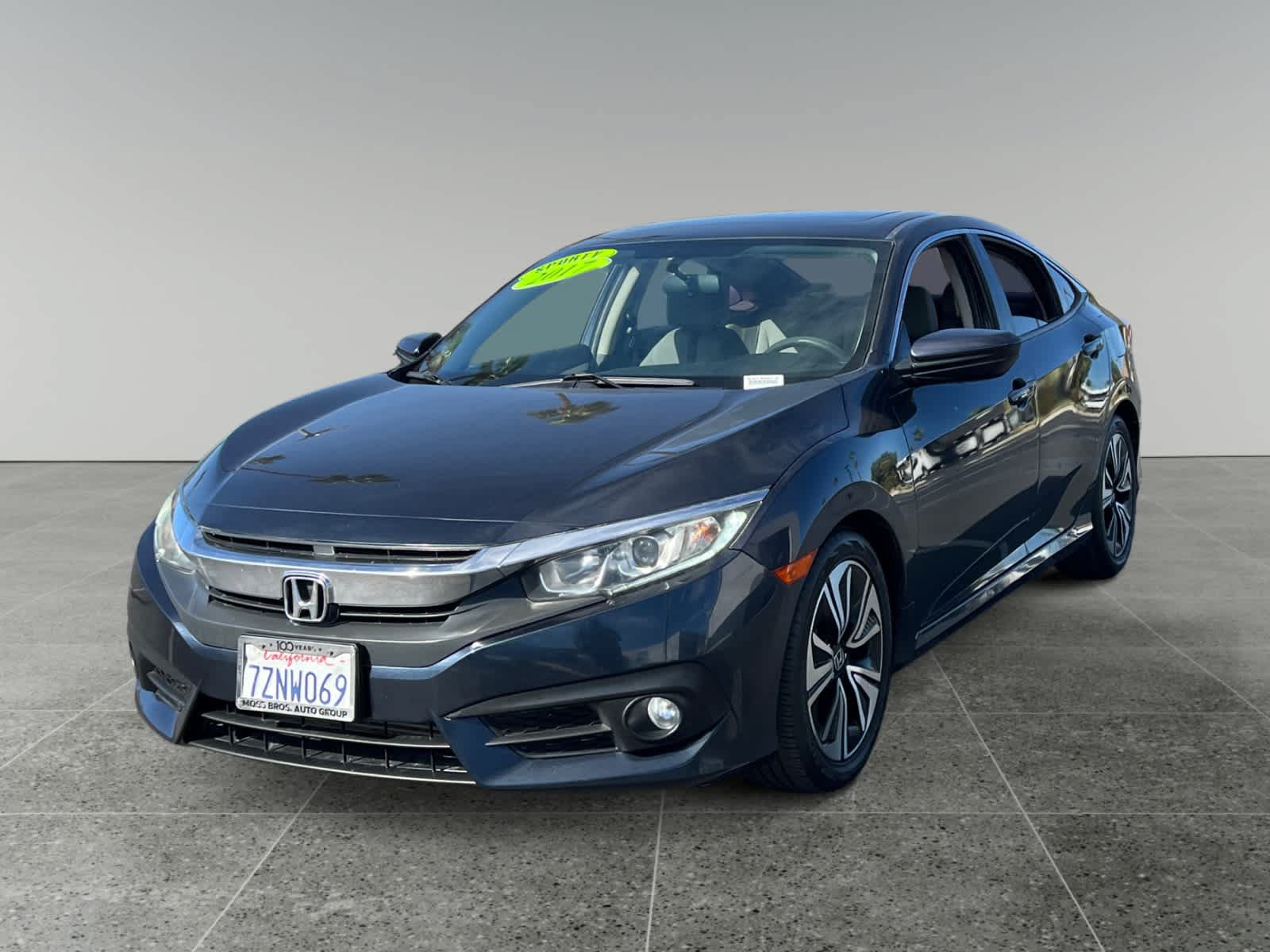 Used 2017 Honda Civic EX-T image 1