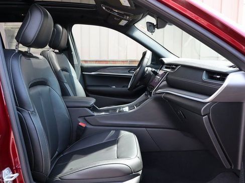 New 2025 Jeep Grand Cherokee Limited 4xe image 37