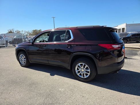 Certified 2021 Chevrolet Traverse LT image 12