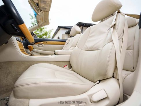 Used 2003 Lexus SC 430 Convertible RWD image 66