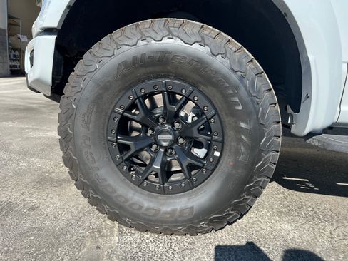 Used 2023 Ford F150 Raptor w/ Equipment Group 802A Raptor R AWD/4WD image 33