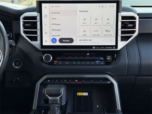 Used 2022 Toyota Tundra Platinum image 16