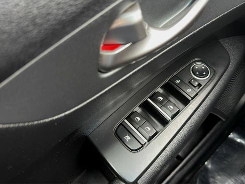 Used 2021 Kia Forte LXS image 11