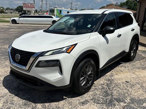 Used 2021 Nissan Rogue S FWD image 4