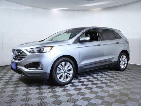 Certified 2020 Ford Edge Titanium AWD/4WD image 2