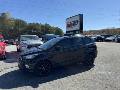 Used 2018 Ford Escape SE w/ SE Sport Appearance Package