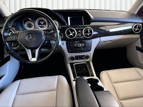 Used 2015 Mercedes-Benz GLK 350 2WD image 6