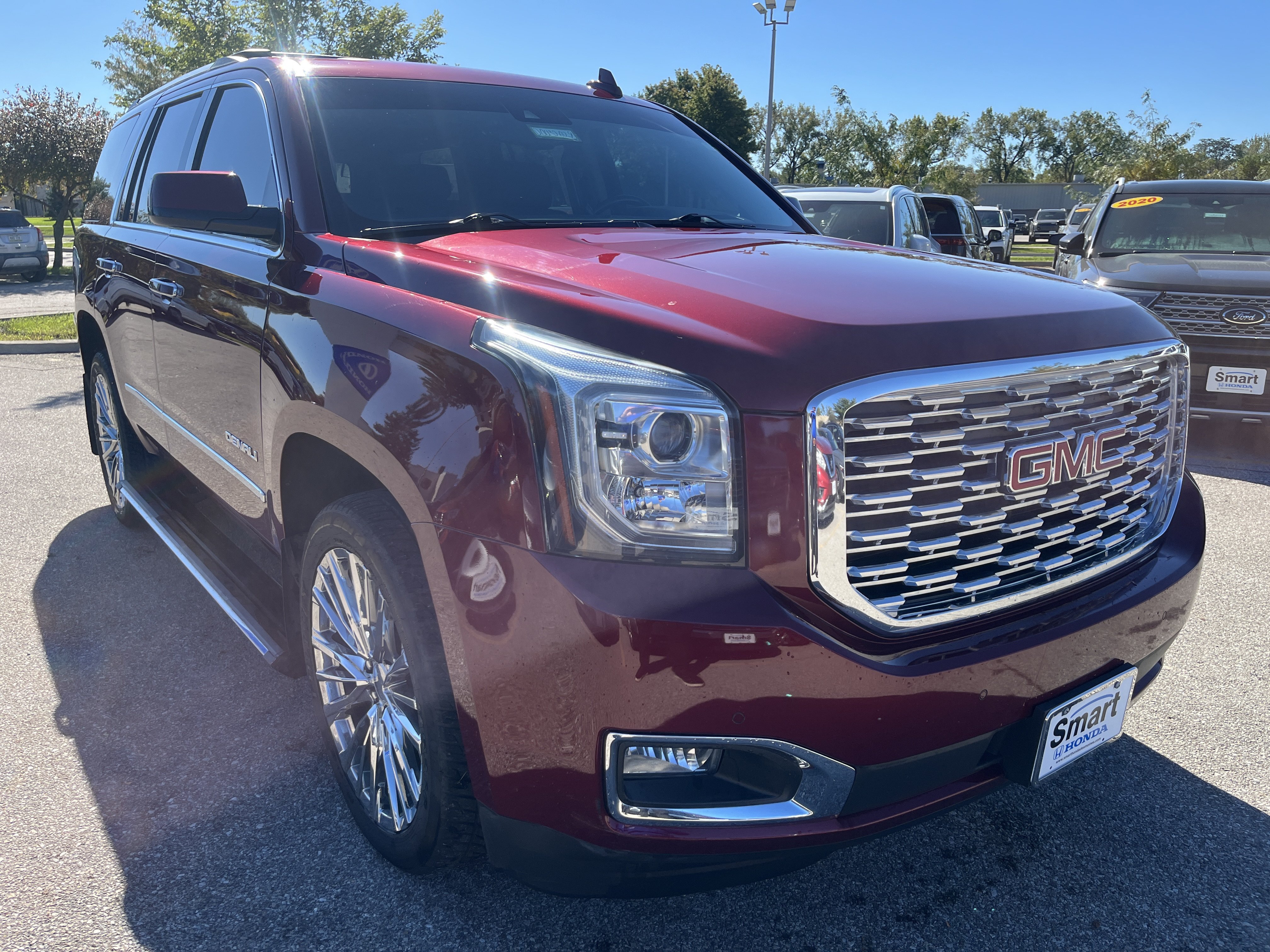 Used 2018 GMC Yukon Denali w/ Open Road Package AWD/4WD image 4