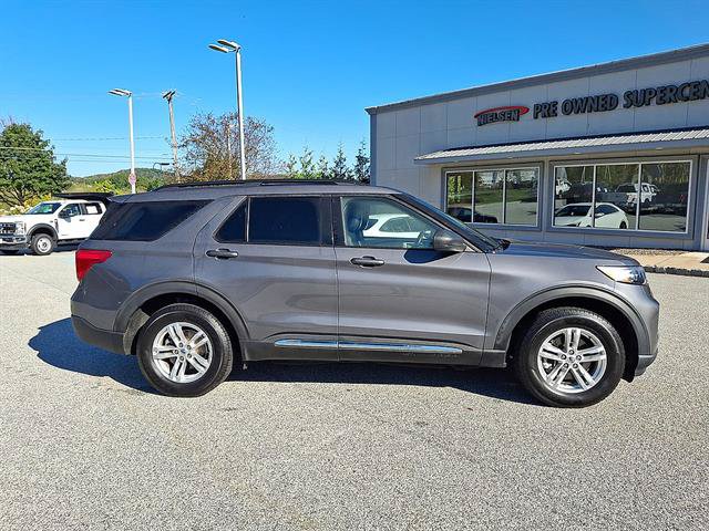 Certified 2021 Ford Explorer XLT w/ Equipment Group 202A AWD/4WD image 26