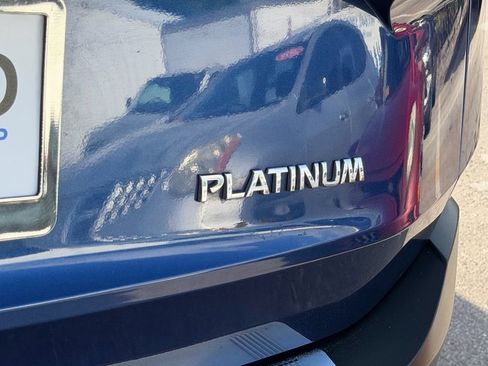 Certified 2023 Nissan Rogue Platinum FWD image 15