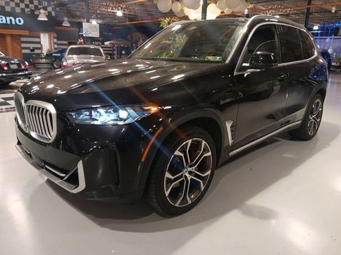 Used 2026 BMW X5 xDrive40i w/ Climate Comfort Package AWD/4WD image 1