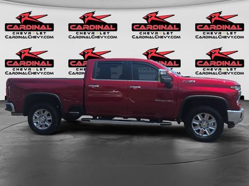 Used 2026 Chevrolet Silverado 2500 LTZ w/ LTZ Convenience Package AWD/4WD image 2