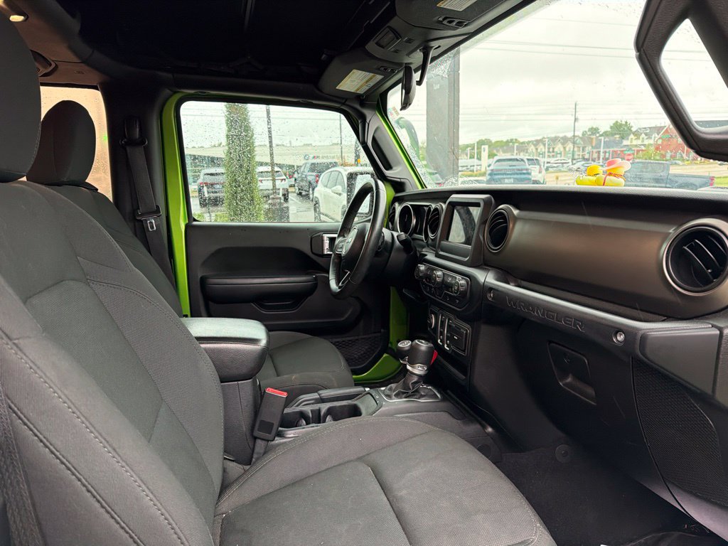 Used 2019 Jeep Wrangler Sport AWD/4WD image 11