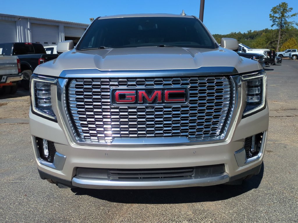 Used 2023 GMC Yukon Denali AWD/4WD image 10