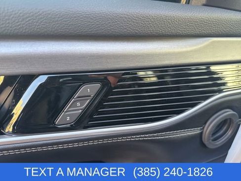 New 2026 Jeep Grand Wagoneer L 4WD w/ Premium Group I image 19