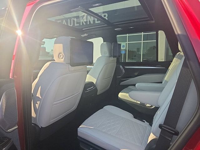 Certified 2026 Cadillac Escalade Platinum Sport AWD/4WD image 12