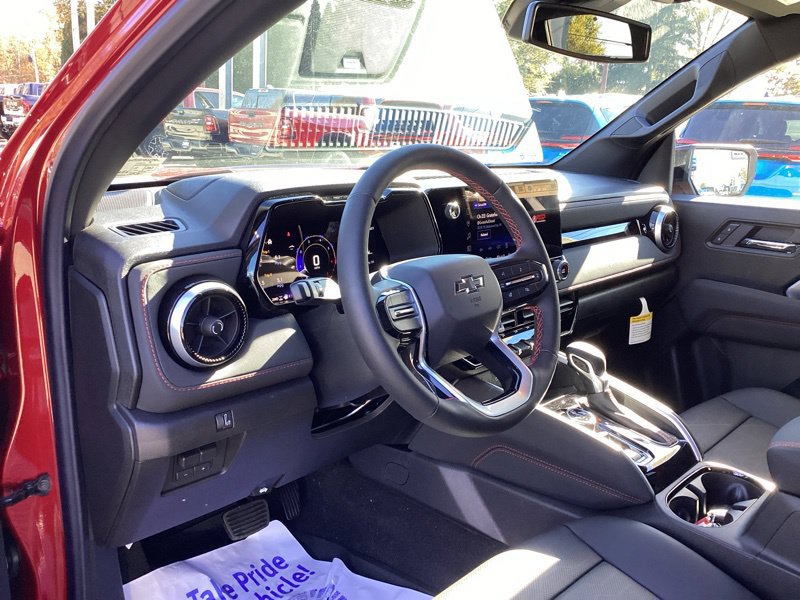 New 2026 Chevrolet Colorado Z71 w/ Technology Package AWD/4WD image 25