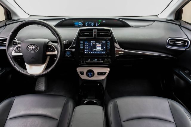 Used 2017 Toyota Prius Three Touring w/ Carpet Mat Package FWD image 16