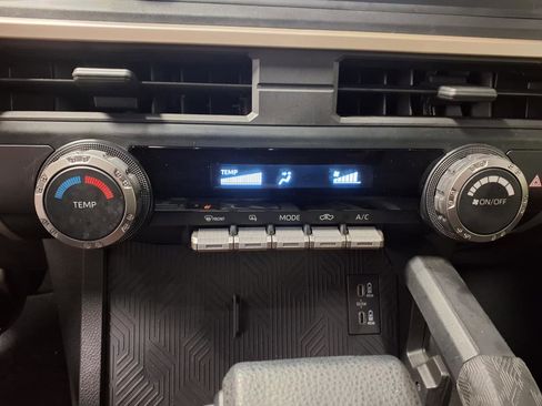 Used 2025 Toyota Tacoma SR image 14