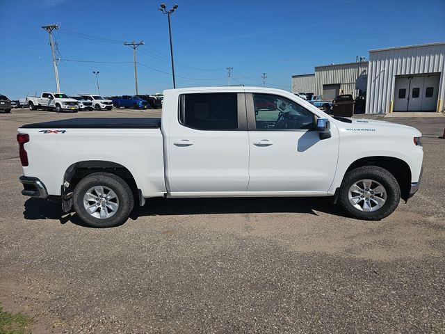 Used 2022 Chevrolet Silverado 1500 LT AWD/4WD image 6