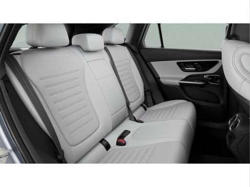 Certified 2026 Mercedes-Benz GLC 300 image 43