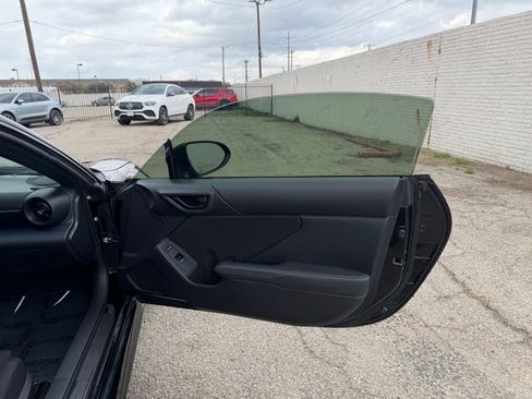 Used 2023 Toyota GR86 image 25