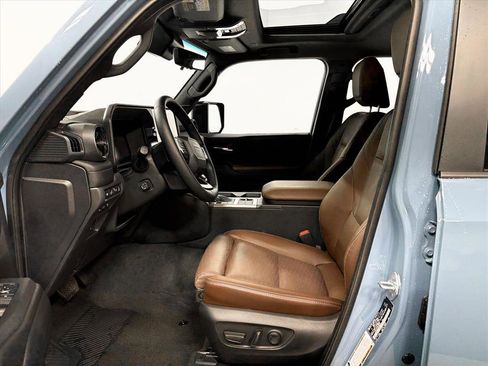 Certified 2025 Toyota Land Cruiser image 4