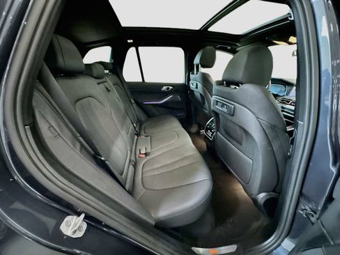 Used 2021 BMW X5 xDrive40i w/ Convenience Package AWD/4WD image 33