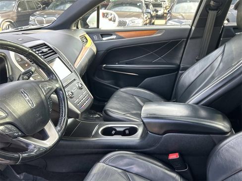 Used 2017 Lincoln MKC Reserve w/ Technology Package image 23