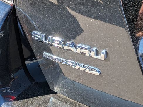 Used 2023 Subaru Crosstrek 2.0i Premium image 33