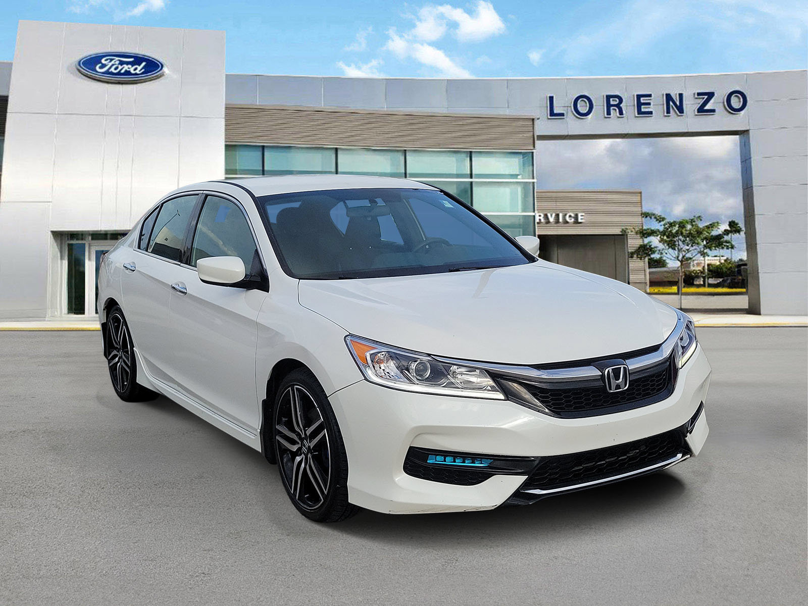 Used 2017 Honda Accord Sport image 3