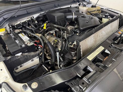 Used 2011 Ford F350 XL w/ XL Value Pkg AWD/4WD image 55