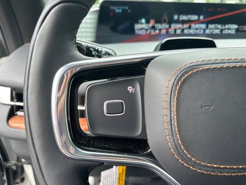 New 2026 Lincoln Navigator L Black Label AWD/4WD image 24
