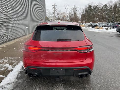 Used 2025 Porsche Macan Turbo image 33