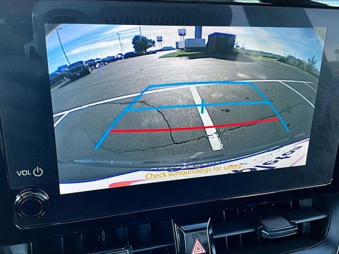 Used 2023 Toyota Corolla LE image 21