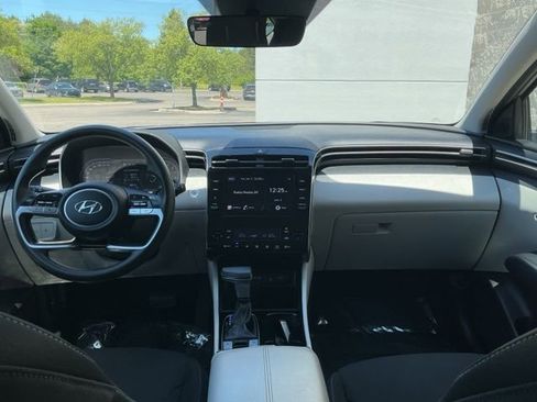 Certified 2024 Hyundai Tucson SEL AWD/4WD image 3
