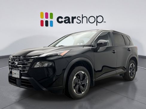 Used 2024 Nissan Rogue SV image 1