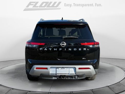 Used 2022 Nissan Pathfinder SL w/ SL Premium Package image 8