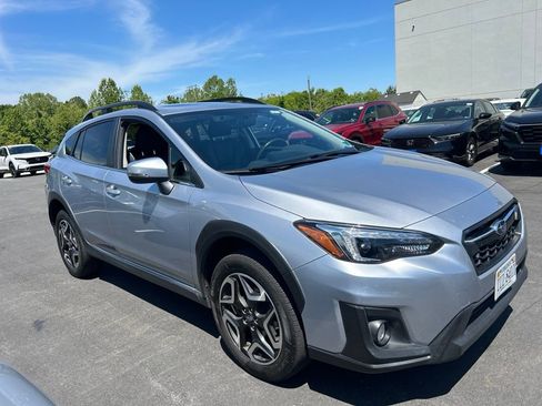 Used 2019 Subaru Crosstrek 2.0i Limited w/ Moonroof Package w/Navigation AWD/4WD image 2