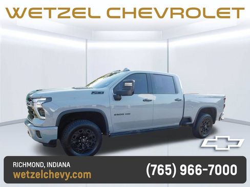 Used 2024 Chevrolet Silverado 2500 LTZ w/ LTZ Plus Package AWD/4WD image 14