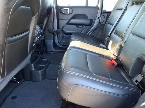 Certified 2023 Jeep Wrangler Sahara w/ Cold Weather Group image 16